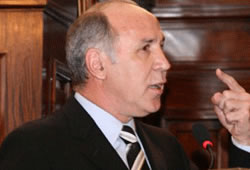 Imagen lorenzetti-defiende-derecho-de-propiedad