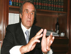 Imagen reutemann-ley-medios-propiedad